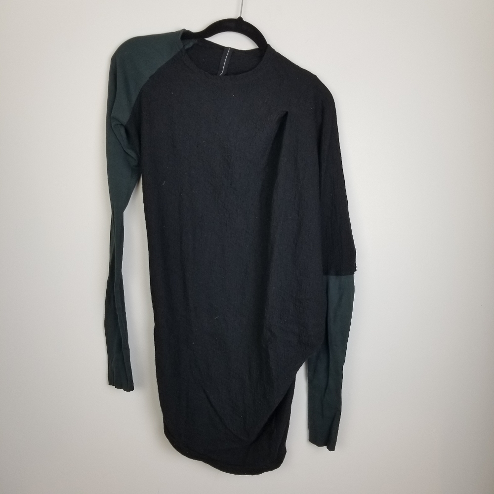 Improvd asymmetrical long sleeve sweater